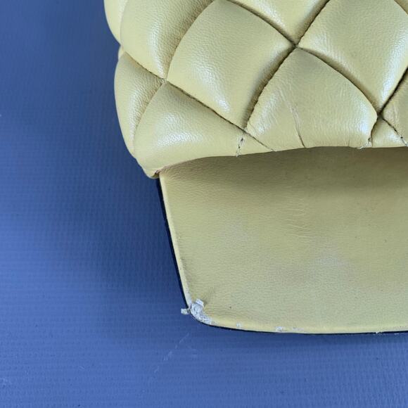 BOTTEGA VENETA Size 7 Yellow Leather Quilted Slide Sandals - Picture 10 of 10